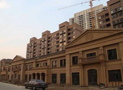 肇慶市廣寧縣環(huán)城東路60號(hào)創(chuàng)匯榮華里