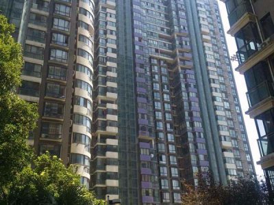 貴州省都勻市北城財(cái)阜小區(qū)名科10.1寸云對(duì)講設(shè)備